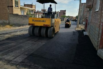 معاون وزیر کشور در باشت جاده آسفالت افتتاح کرد