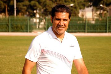 بازیکن سابق پرسپولیس سرمربی جدید فوتبال نفت گچساران