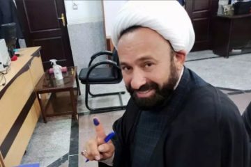 حجت‌الاسلام کرمی بطور رسمی پا به عرصه انتخابات گذاشت