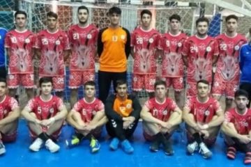 فرازبام خائیز کلکسیون قهرمانی‌هایش را تکمیل کرد