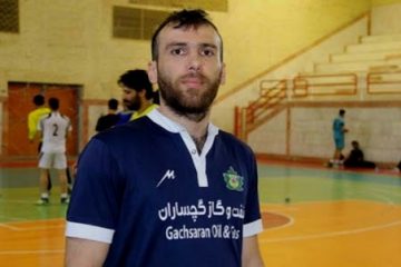 احسان آرپناهی به تیم ملی هندبال دعوت شد